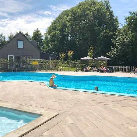 74 Op Recreatiepark De Wielen
