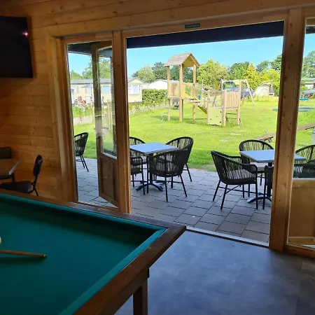 74 Op Recreatiepark De Wielen Сasa de vacaciones Sint Maarten