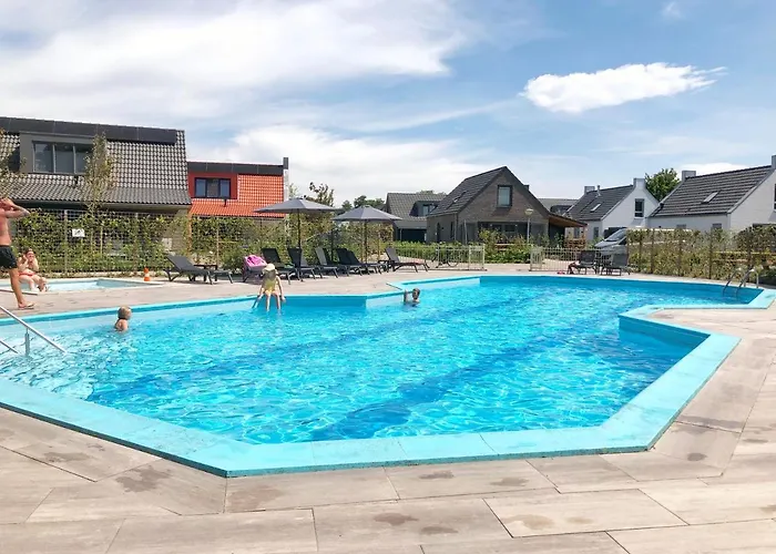 74 Op Recreatiepark De Wielen Дом отдыха