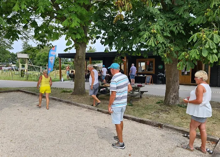 74 Op Recreatiepark De Wielen