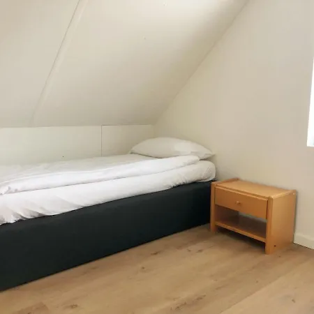 74 Op Recreatiepark De Wielen *